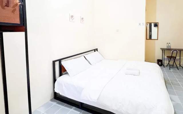 Graha Indah Ngagel Surabaya RedPartner