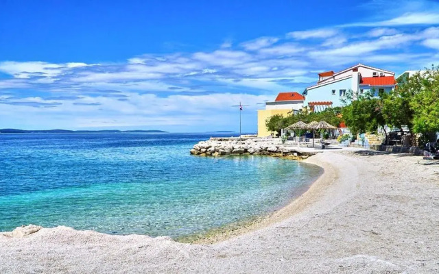 20 meters from the beach