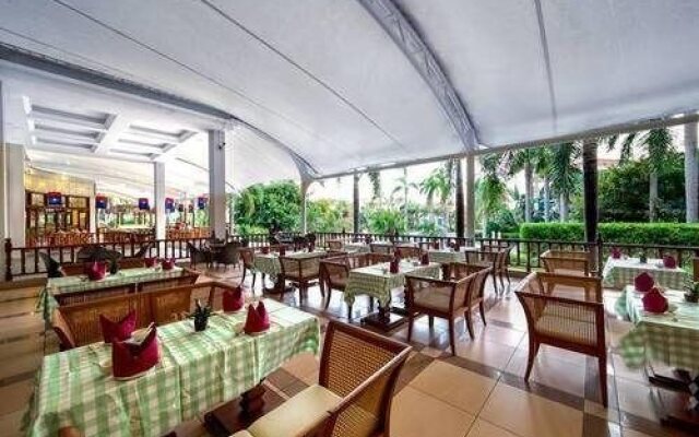 Sanya Huayuan Hot Spring Seaview Resort
