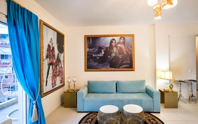 Deluxe Apartments