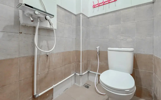 Urbanview Hotel Maharani Garut