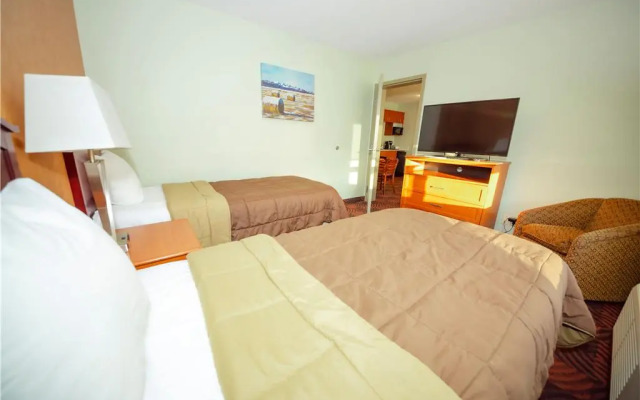 Service Plus Inns and Suites Calgary