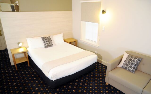 Sovereign Hill Hotel