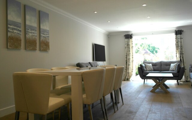 Westhampnett House , Chichester 492113