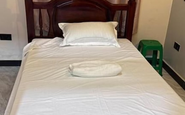 Pentagon Hotel