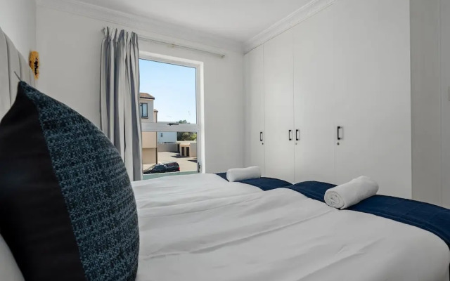 Monte Blu B8 - Adults Only