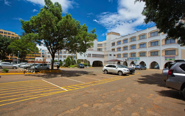 Sirikwa Hotel