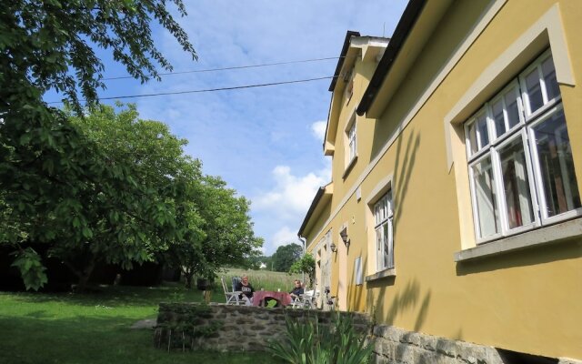 Attractively Renovated Holiday Home Located in the Beautiful Nature of the Czech Republic