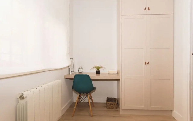 Friendly Rentals Center Style