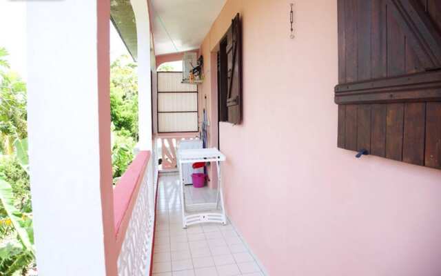 Apartment With 3 Bedrooms in Le Gosier, With Wonderful Mountain View, Furnished Terrace and Wifi - 6 km From the Beach