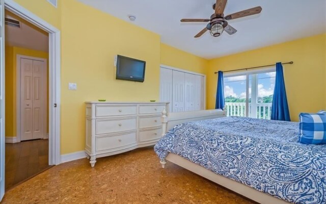 200 Seabreeze Ct - 5Br Home