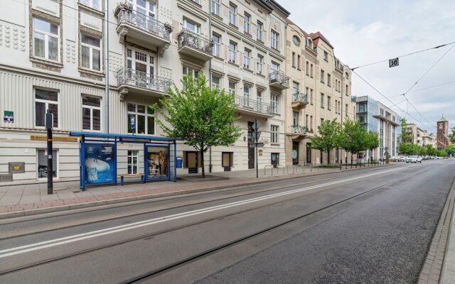 Cracow Apartments Rakowicka by Renters
