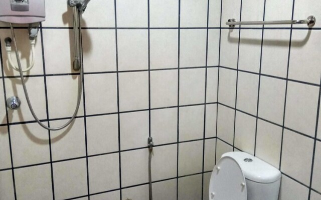 15 Avenue Inn by iHost