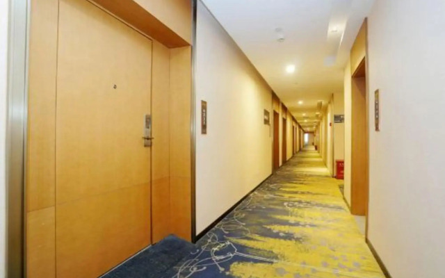 Gopher Wood hotel