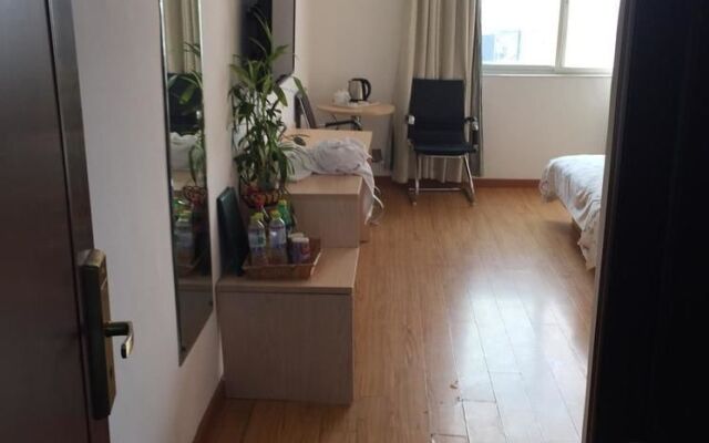 Yangzhou Rujia Hotel