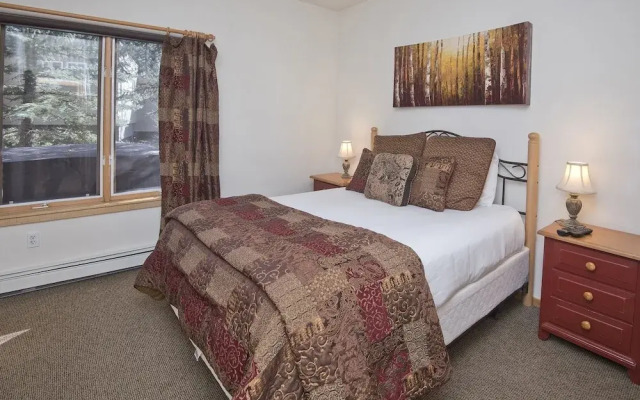 Savoy S 2d 3 Bedroom Condo by RedAwning