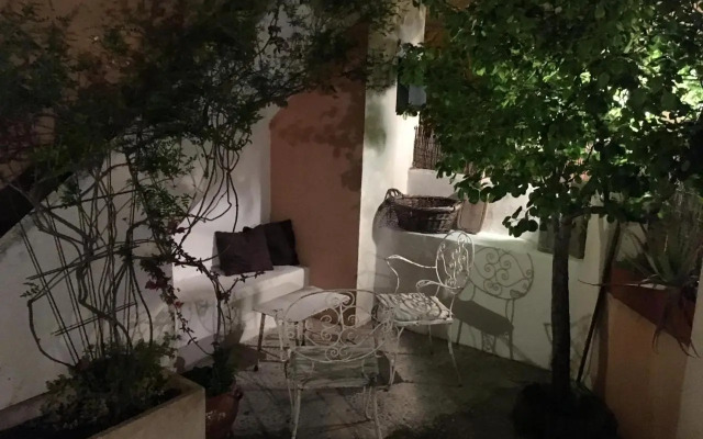 Casita rosa