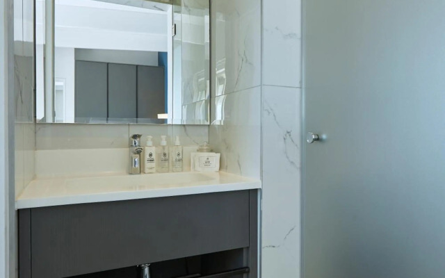 One Marine Drive Boutique Hotel