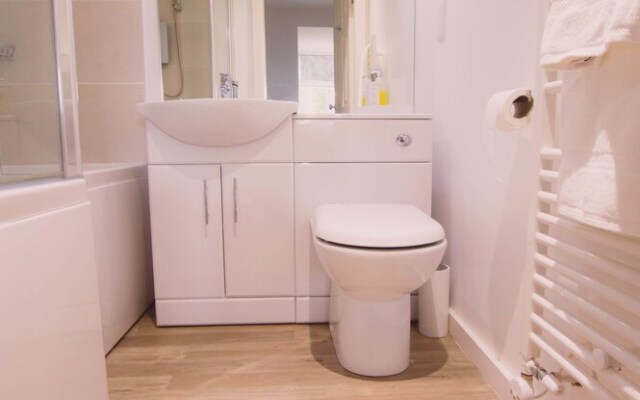 15 Alloway B&B