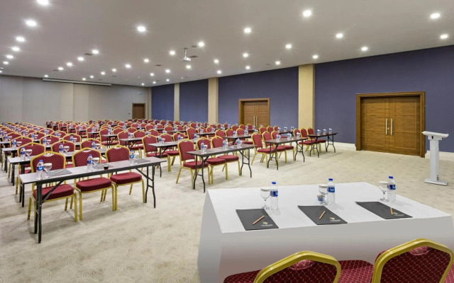 Armada Grannos Thermal Hotel & Convention Center
