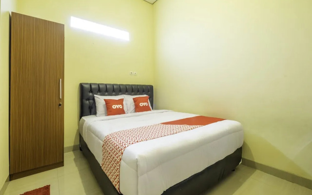 OYO 2260 Zleepy Sasana Budaya