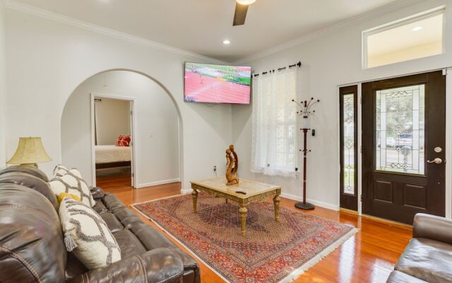 Woodlawn Main-House Downtown SA