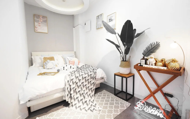 Guesthouse in Taipei near Ximen Metro Station