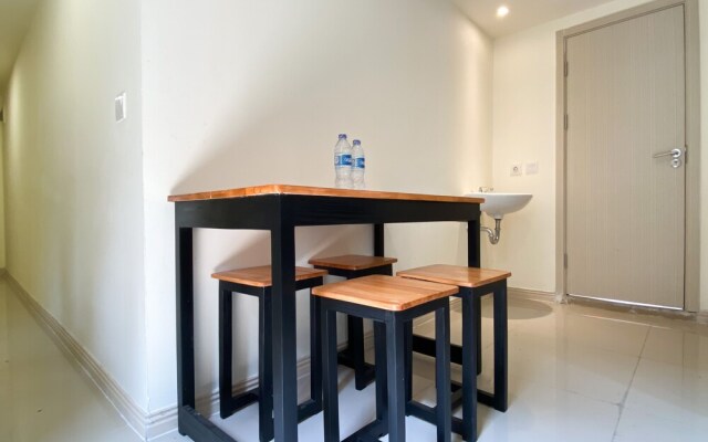 Homey And Minimalist 2Br At Meikarta Apartment