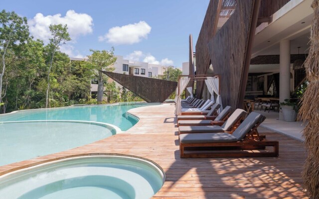 Beautiful 2BR apartment in fully equipped hotel in Tulum