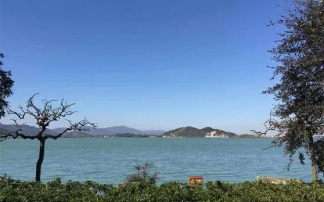 Tianhua Hotel