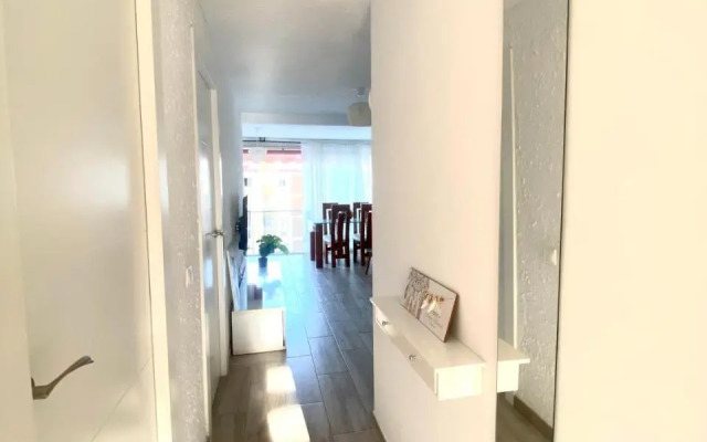 Apartamento con piscina y garaje, Playa a 10 min