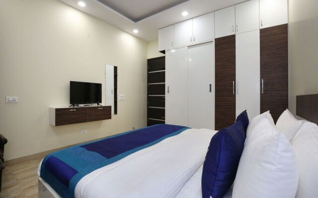 OYO 9940 Shashank Villa