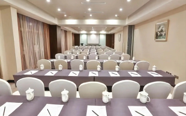 Ramada Encore Guanghan