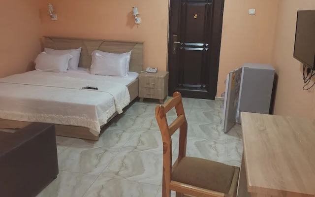 Ruks Hotel