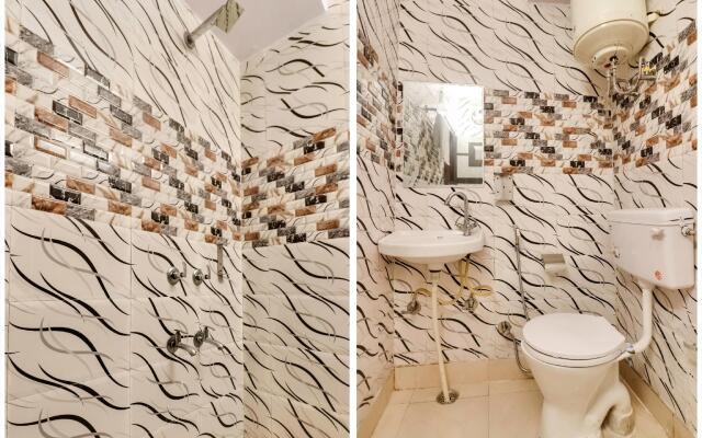 Rohini Inn by OYO Rooms