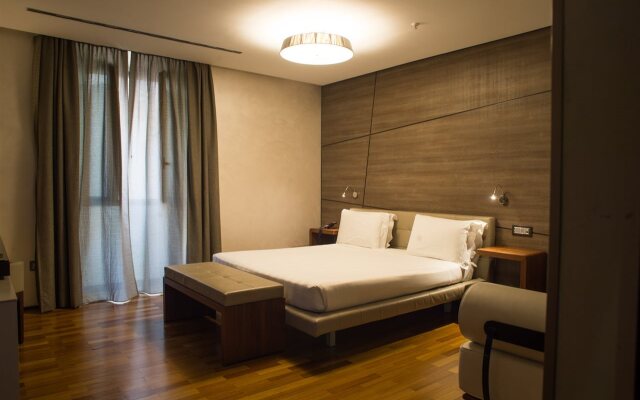 Divina Luxury Hotel