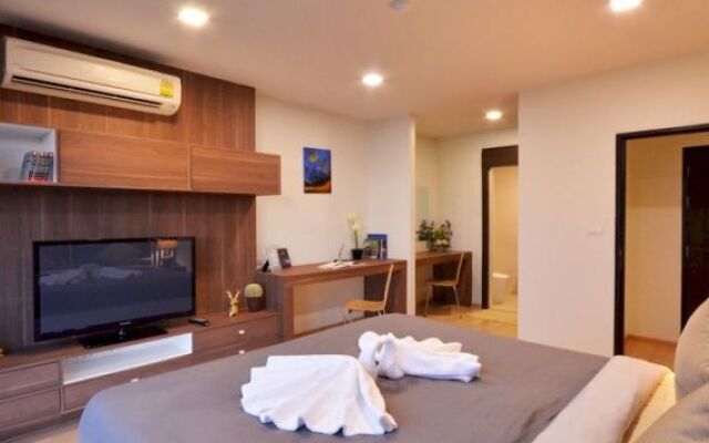 The Nice Condotel Bangtao Beach