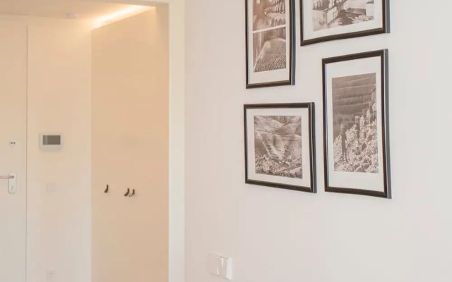 Liiiving in Porto - Crystal Palace Apartment