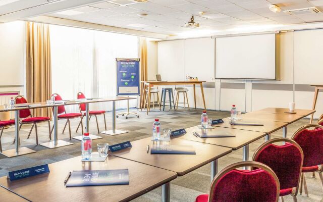 Campanile Paris Ouest - Pont de Suresnes