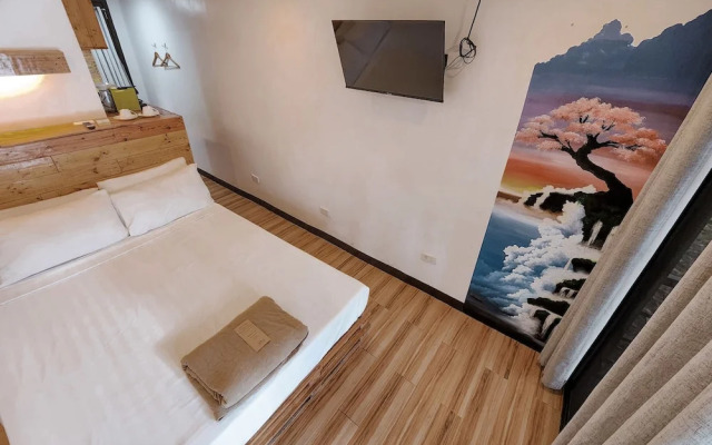 Kaliraya Surf Kamp by Eco Hotel Laguna