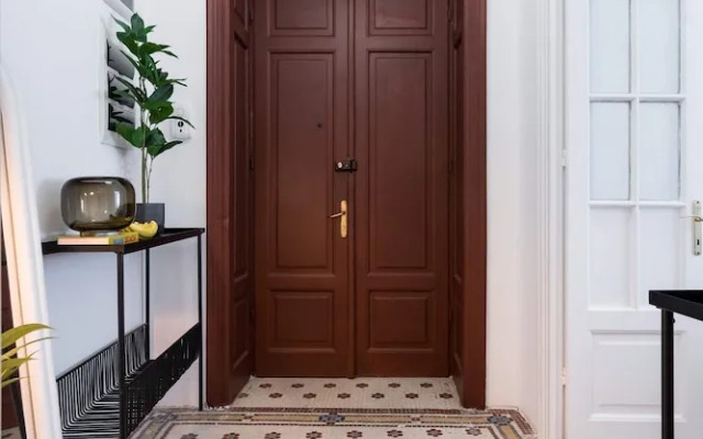 Stunning 3BR Apartment in Bucharest