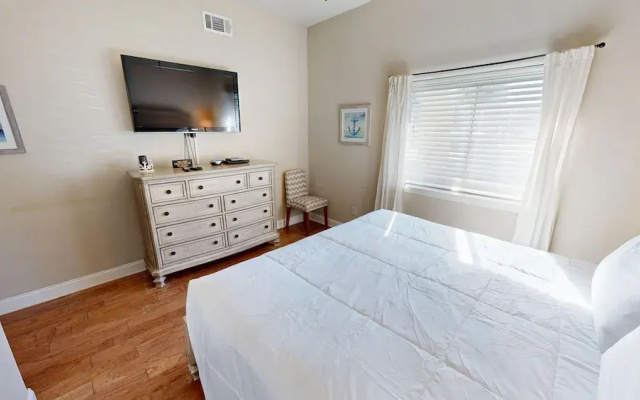 Alerio 103e 2 Bedroom Condo