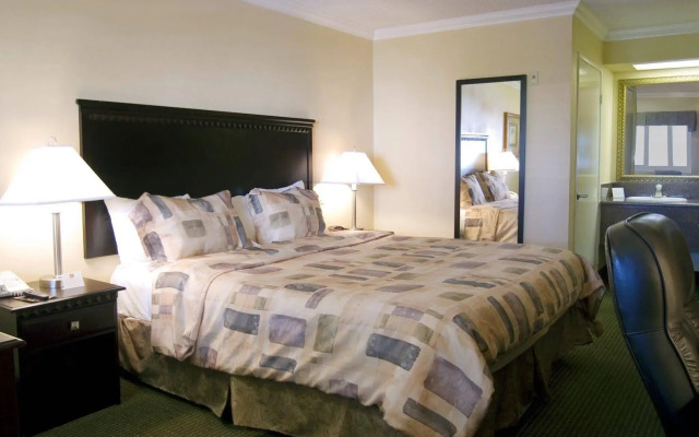Travelodge by Wyndham Chatsworth