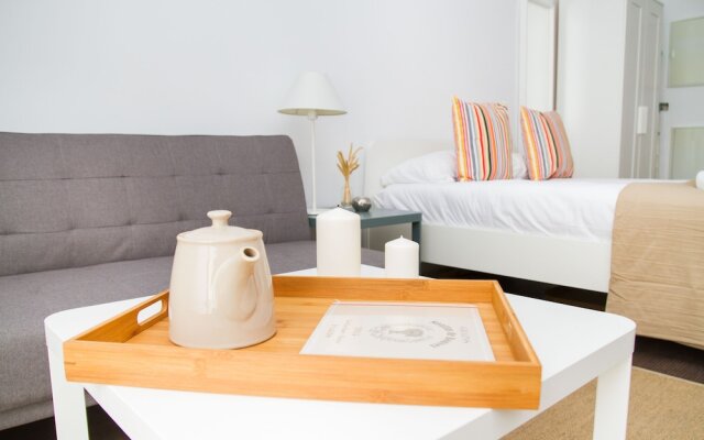 Cute Studio Dos Aceras