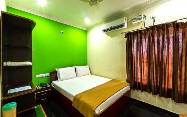Hotel KSR Grand