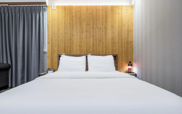 SKYHOTEL