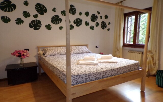 Villetta Mazzini Front Lake