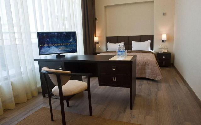 Hotel Gagarinn