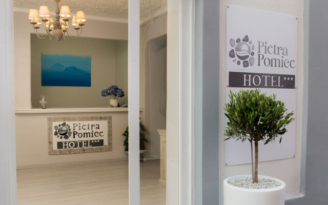 Pietra Pomice Hotel