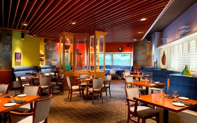 Four Points by Sheraton Bakersfield